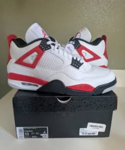 buy returned sneaker pallets europe