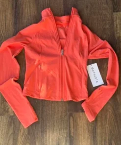 lululemon liquidation pallets europe