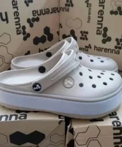 crocs liquidation pallets europe