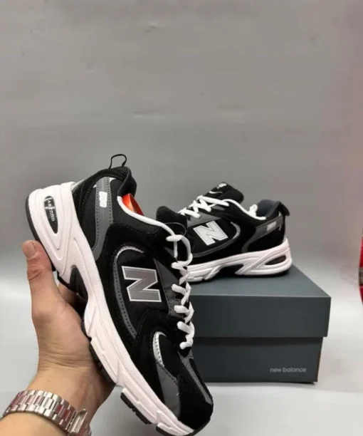 sneakers wholesale pallets eu
