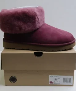 UGG Boot liquidation pallet